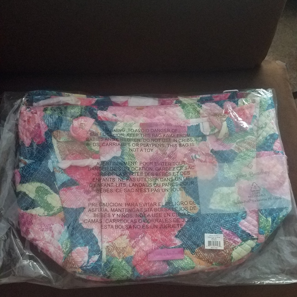 NWT/NBU Vera Bradley Hadley on the go satchel